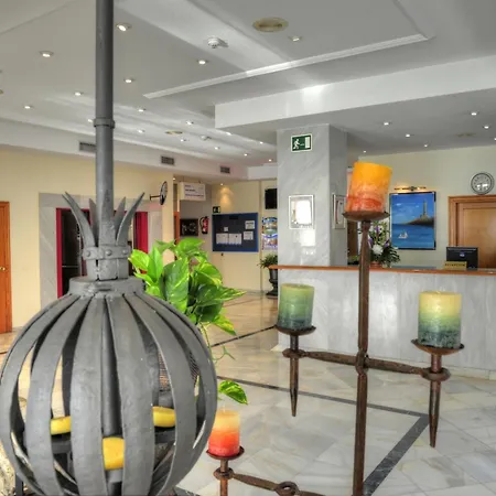 Apartamentos La Mirage-3